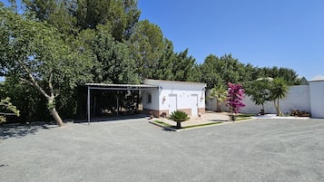 Enceinte de lâhĂ©bergement