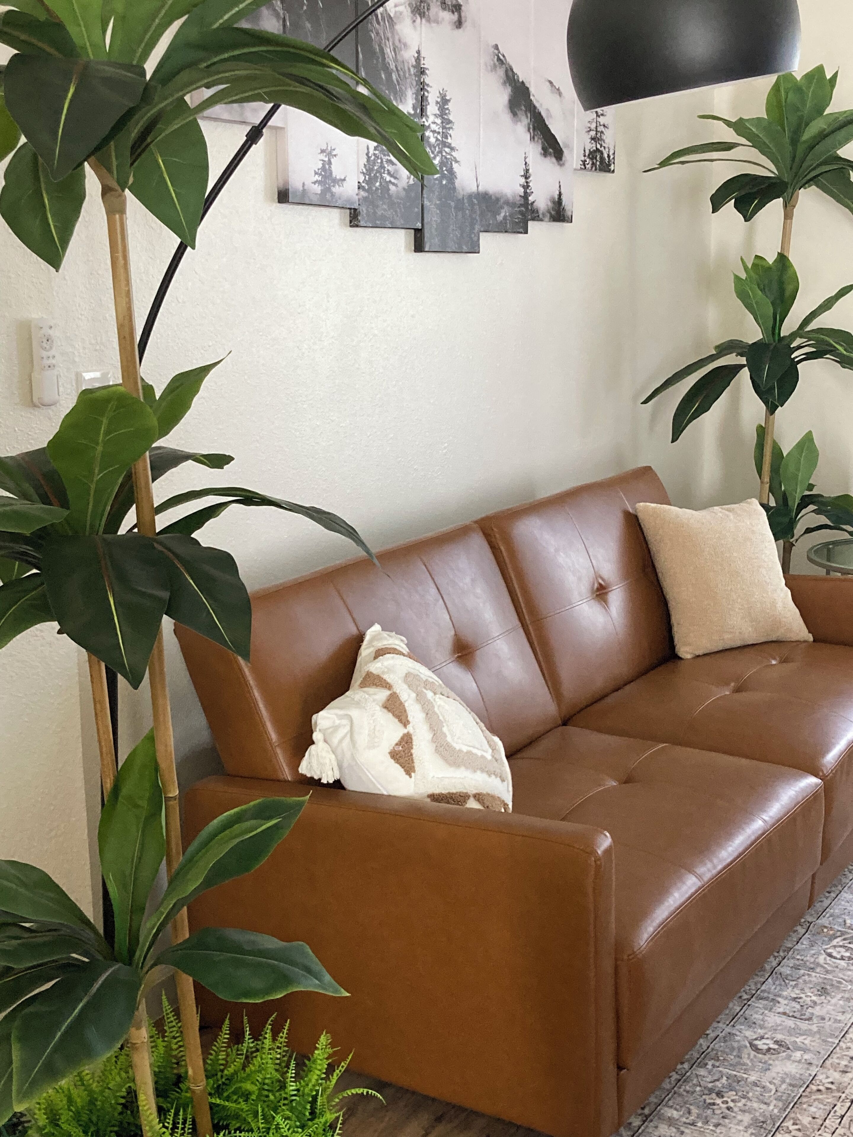 Family friendly, pet-friendly Casa in heart of Lemoore