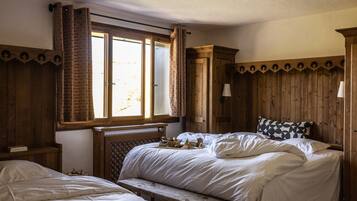 8 Schlafzimmer, Bügeleisen/Bügelbrett, kostenloses WLAN, Bettwäsche