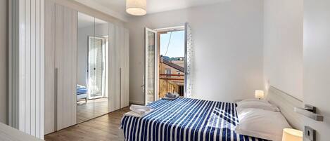 2 makuuhuonetta, ilmainen Wi-Fi, vuodevaatteet