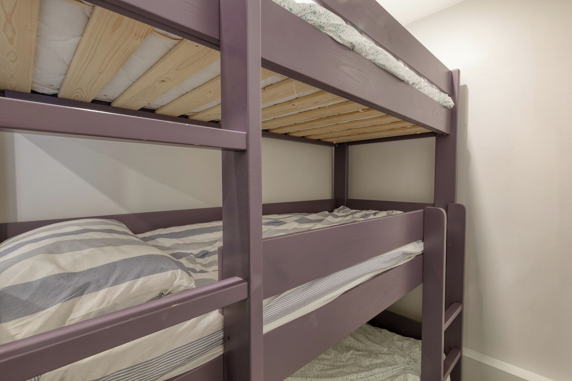 1 chambre, fer et planche à repasser, Wi-Fi gratuit