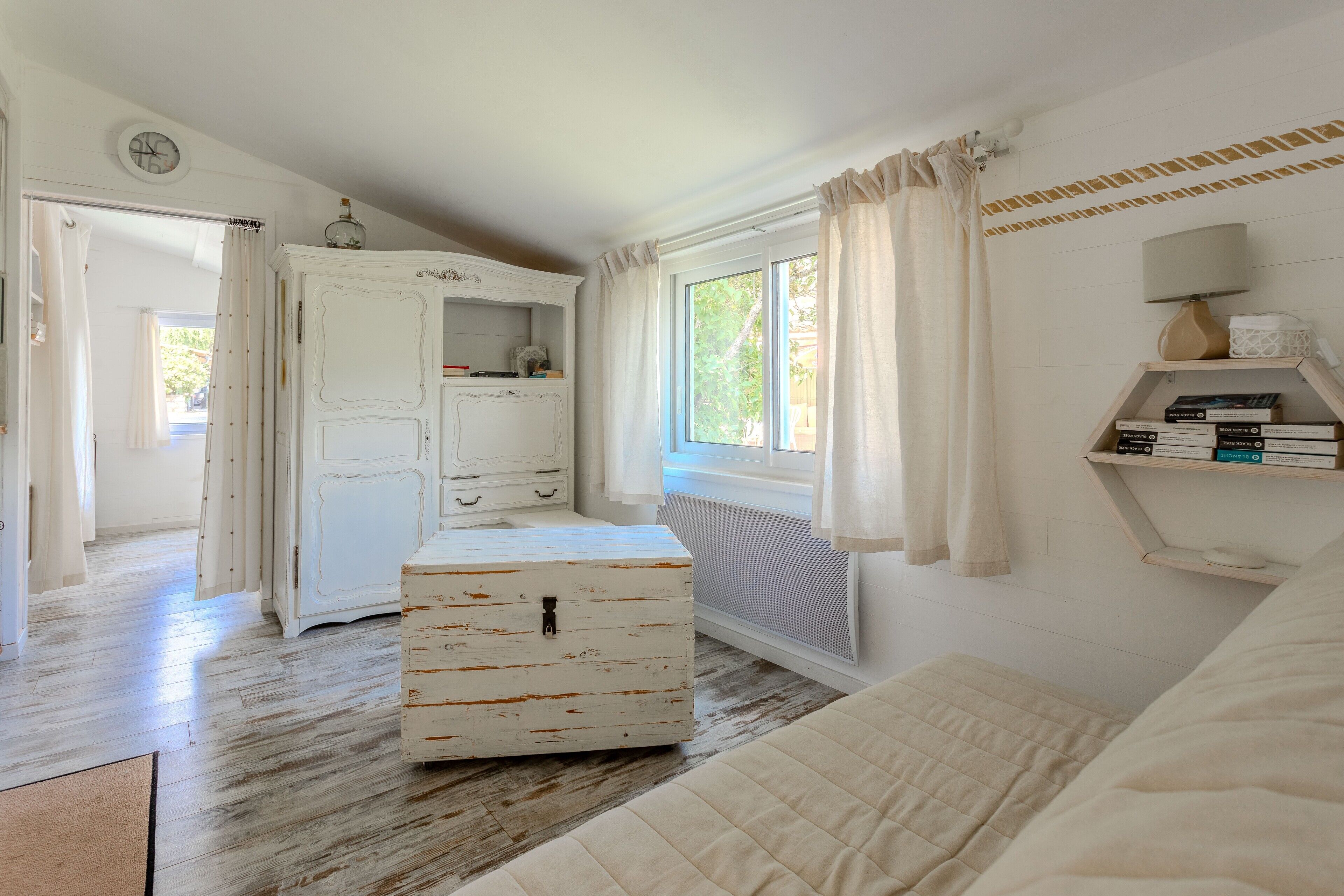 1 多间卧室、免费 WiFi、床单