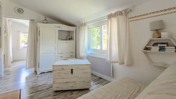 1 makuuhuone, ilmainen Wi-Fi, vuodevaatteet