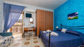 1 室のベッドルーム、WiFi (無料)、ベッドシーツ