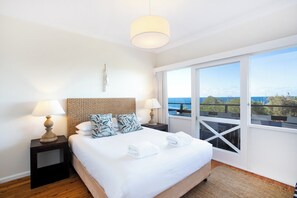 5 chambres, fer et planche à repasser, Wi-Fi gratuit