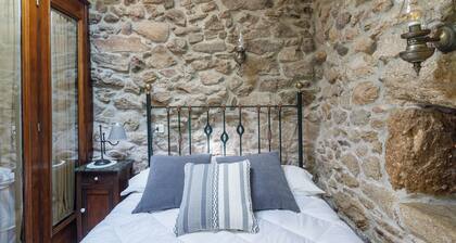 Country House 'Casa Roi' with Private Terrace, Private Garden and Wi-Fi