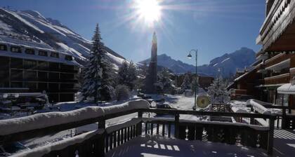 Appartement 'Marmotte 106' avec vue sur montagne et terrasse privée