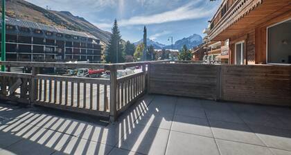 Apartment 'Marmotte 101' with Mountain View, Private Terrace and Balcony