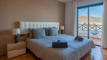 3 dormitorios, tabla de planchar con plancha, wifi gratis y ropa de cama