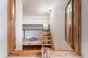 2 chambres, Wi-Fi gratuit, draps fournis