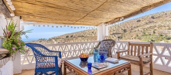 Rural House 'Bns - Casa La Prensa - Alpujarra' with Sea Views, Private Terrace and Wi-Fi