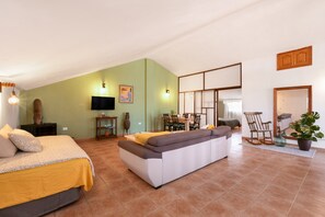 1 makuuhuone, silitysrauta/-lauta, ilmainen Wi-Fi, vuodevaatteet