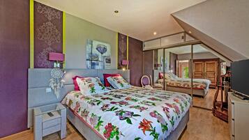 3 chambres, fer et planche Ă repasser, Wi-Fi gratuit, draps fournis