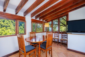Dining - Holiday Home 'Casita En Cala Deia Junto Al Mar 1' with Sea View & Air Conditioning (Deià)