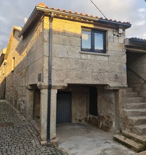 Holiday Home 'Casa Da Capela' with Mountain View, Wi-Fi and Air Conditioning