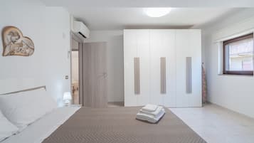 3 Schlafzimmer, Bügeleisen/Bügelbrett, kostenloses WLAN, Bettwäsche