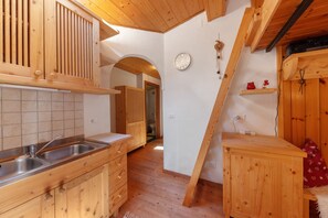 Interior - Chalet 'Laura' with Private Terrace and Private Garden (Cavareno)