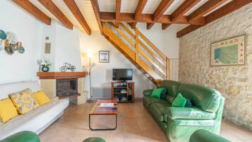 Télévision, table de tennis de table