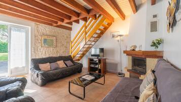 Televisio, pöytätennispöytä