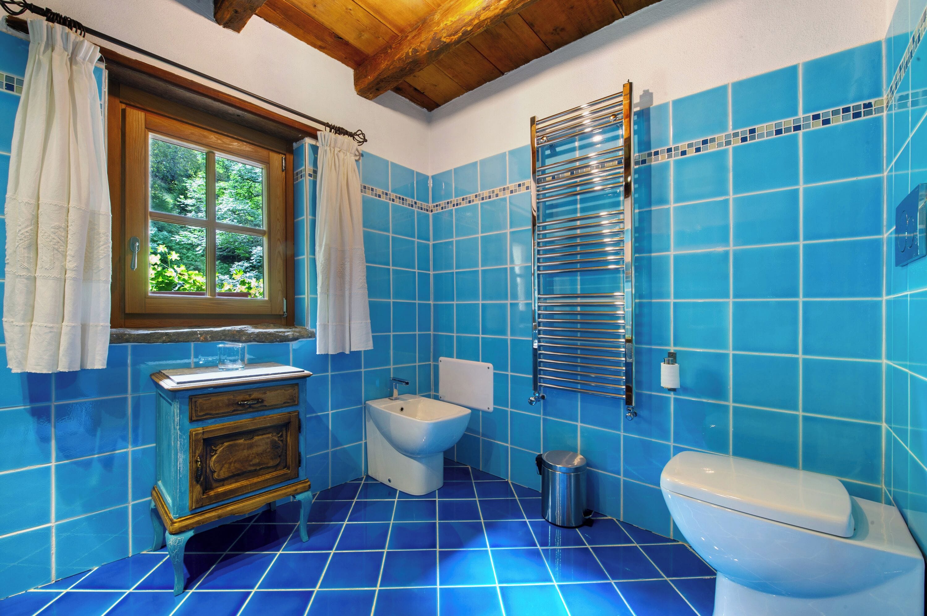 淋浴设施、吹风机、毛巾