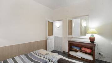 2 sovrum och sängkläder