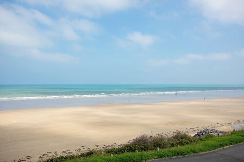 Appartement 'En Front De Mer' avec Vue sur Mer, Terrasse Privée et Wi-Fi