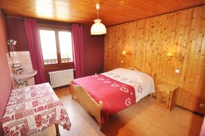 3 bedrooms