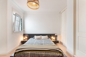1 chambre, fer et planche Ă repasser, Wi-Fi gratuit, draps fournis