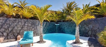'Villa La Cueva' with Shared Pool, Private Terrace and Wi-Fi