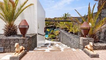 Enceinte de lâhĂ©bergement