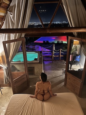 Romantic Chalet, Balcony, City View | Free WiFi, bed sheets - Ada Marina (Turbaco)