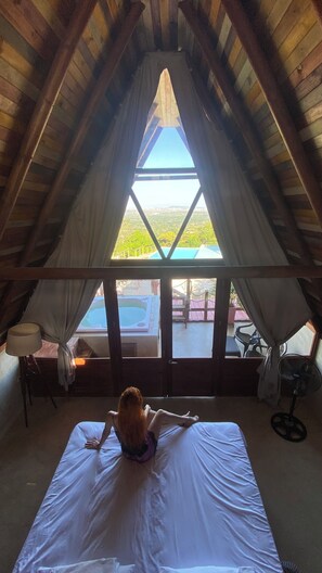 Romantic Chalet, Balcony, City View | Free WiFi, bed sheets - Ada Marina (Turbaco)