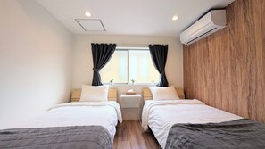 2 bedrooms, desk, iron/ironing board, free WiFi