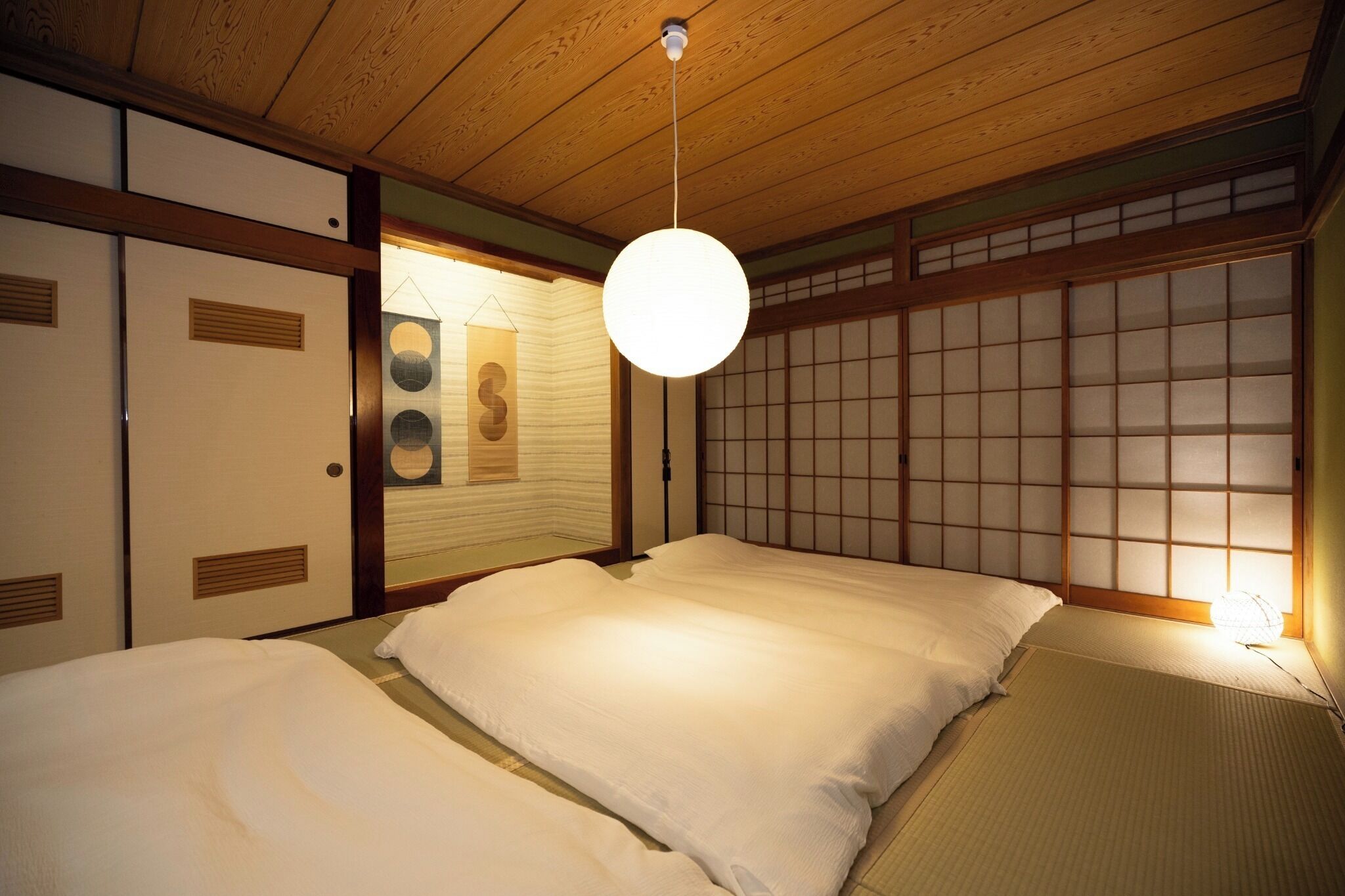 3 bedrooms, desk, free WiFi, bed sheets