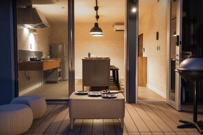 Interior - Enjoy autumn flavors on the wooden deck with a BBQ / Awagun Chiba (Awagun)