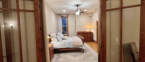 2 Schlafzimmer, Bügeleisen/Bügelbrett, WLAN, Bettwäsche