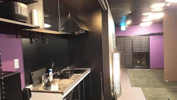 Fridge, microwave, stovetop, electric kettle