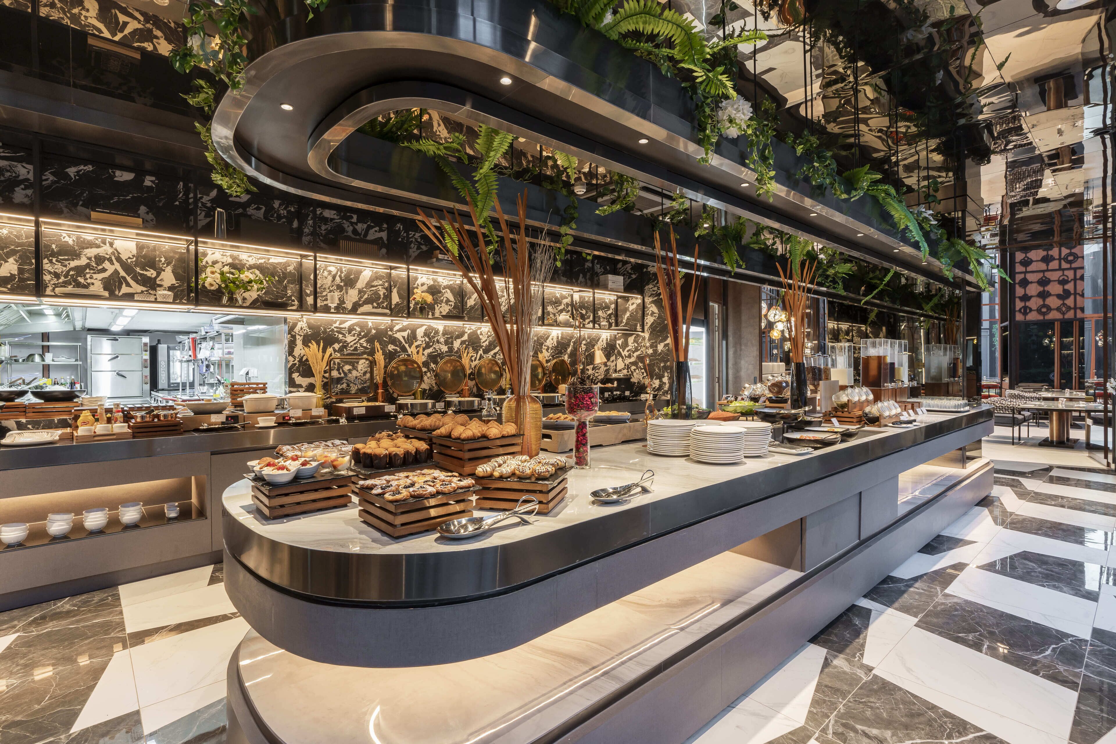 Aamiainen, lounas ja illallinen