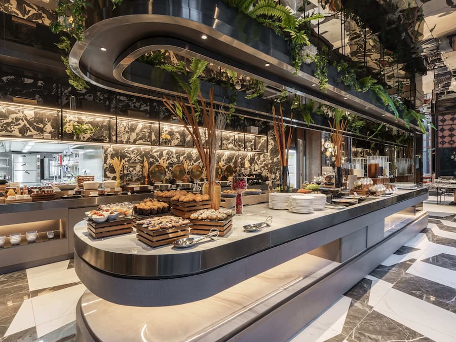 Café da manhã, almoço e jantar