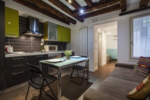 Apartment - San Giacomo Apartment by Wonderful Italy (Venice)