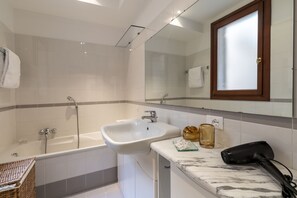 House | 4 bedrooms - Ca Magia 1 by Wonderful Italy (Venice)