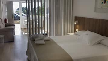 1 dormitorio, tabla de planchar con plancha, cuna de viaje y wifi