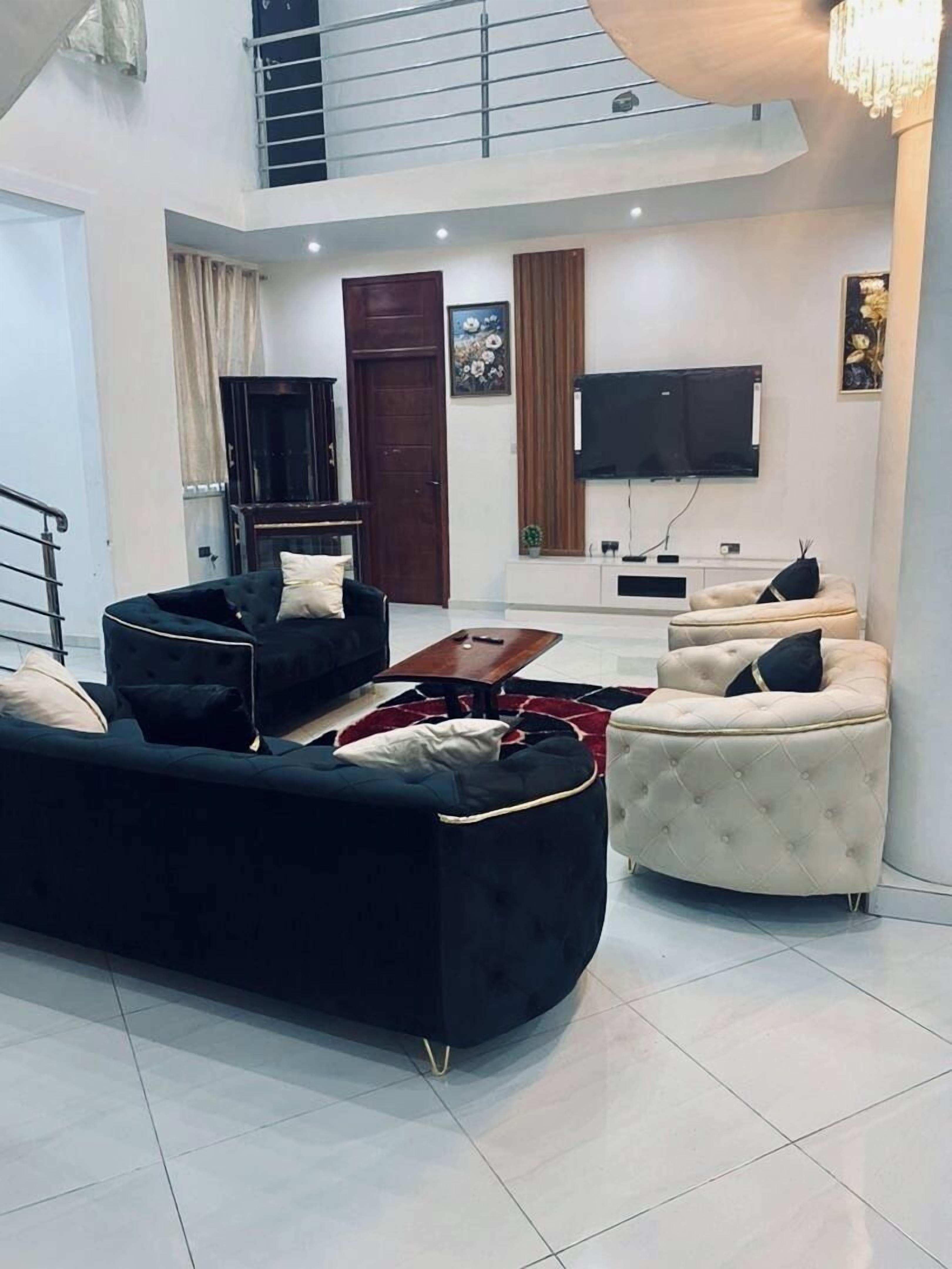 电视、立体声音响