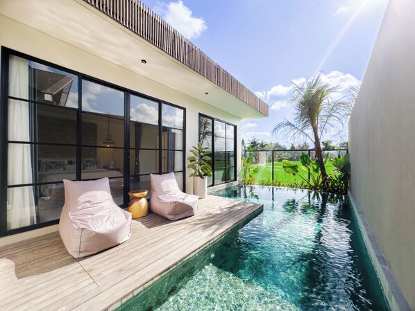 Villa, 2 Bedrooms, Pool View