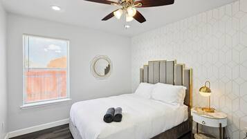 5 chambres, bureau, fer et planche à repasser, Wi-Fi