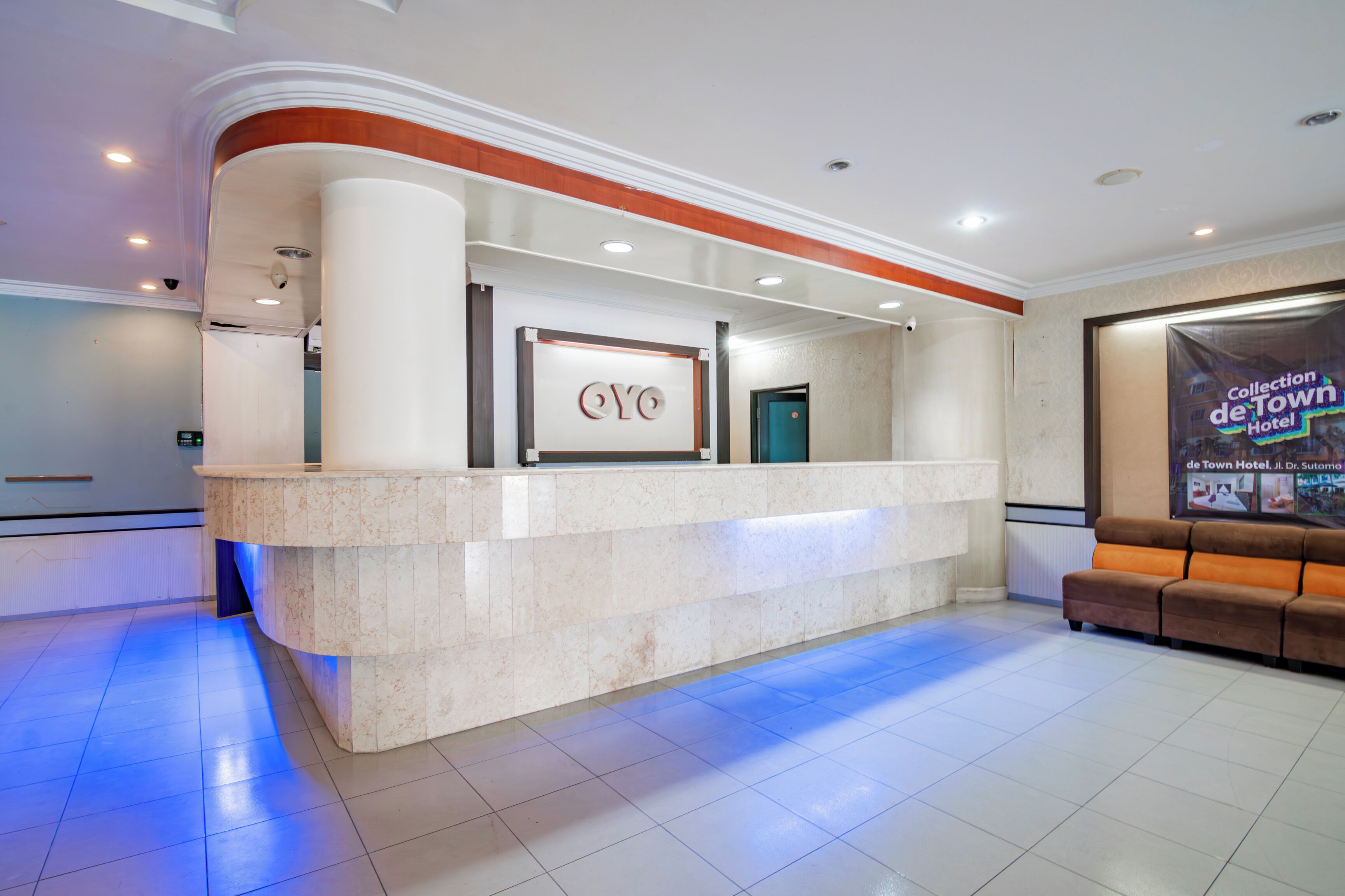 Foto - Collection O Senapelan Near Rsud Petala Bumi Formerly De Town Hotel