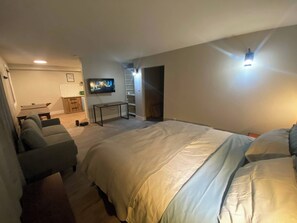 1 chambre, fer et planche Ă repasser, accĂšs Internet