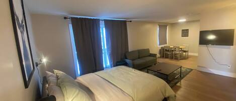 1 Schlafzimmer, Bügeleisen/Bügelbrett, Internetzugang