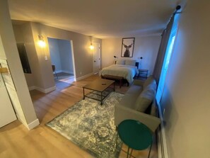 1 chambre, fer et planche Ă repasser, accĂšs Internet