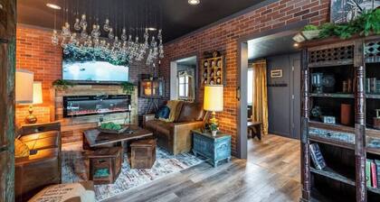 Eclectic: A One-of-a-Kind Little Gem in Nampa